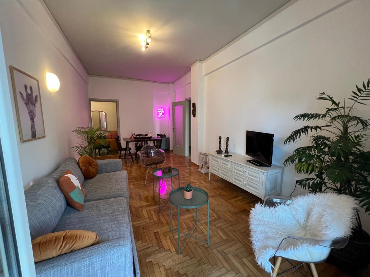 Comfortable 2-Bedroom Apartment Near City Center 100M From Metro Athén Kültér fotó